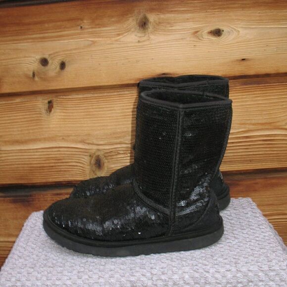 UGG Black Short Sequin Boots 7 - Picture 2 of 9